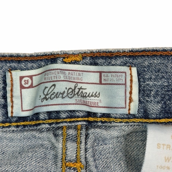 10/$25🦋 Vintage Levi’s Signature Straight Fit Jeans - 31x30 - Picture 8 of 14